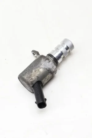 Today Only Audi Cam / Camshaft Adjustment Oil Solenoid 06E115243G