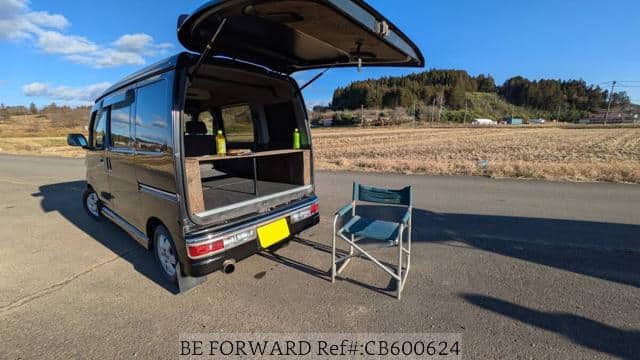 Used 2006 DAIHATSU HIJET VAN/LE-S330V for sale. Find an affordable Used DAIHATSU HIJET VAN with No.1 Japanese used car exporter BE FORWARD. Limited Offer