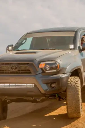 Instant Buy Cali Raised 05-15 Toyota Tacoma Low Profile Led Ditch Light Brackets Kit W/ Blue Backlight - Small